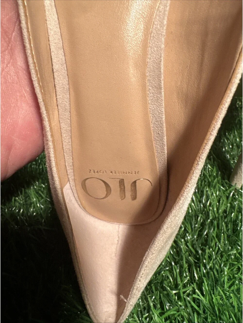 JLO Platform Pumps Size Right 7.5 Left Size 8